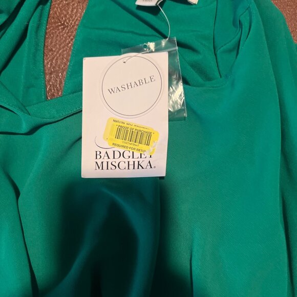 Belle Badgley Mischka Green High-Low Hem Tunic Top S 100% Polyester New With Tag - Picture 5 of 7